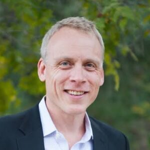 The Elevate Podcast with Robert Glazer | Jay Papasan | Purpose